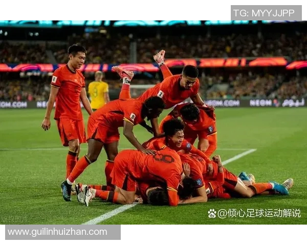 足球球星因犯规遭遇处罚背后原因分析及其对比赛的影响